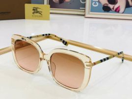 Picture of Burberry Sunglasses _SKUfw49842910fw